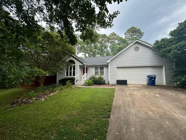 Wonderful Bogart Home in Pleasant Pines! - Wonderful Bogart Home in Pleasant Pines!