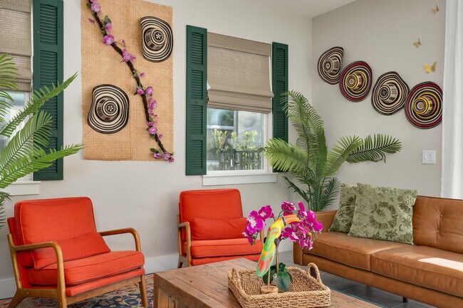 Foto del edificio - 7458 Gathering Dr