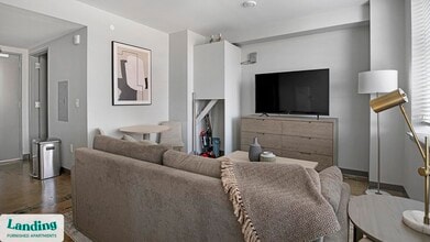 Building Photo - 2308 4th Ave N