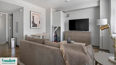 Building Photo - 2308 4th Ave N