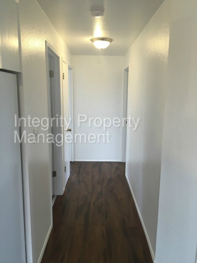 Building Photo - 3114 N 20th St