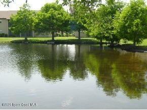 Foto del edificio - 255 Spring Dr