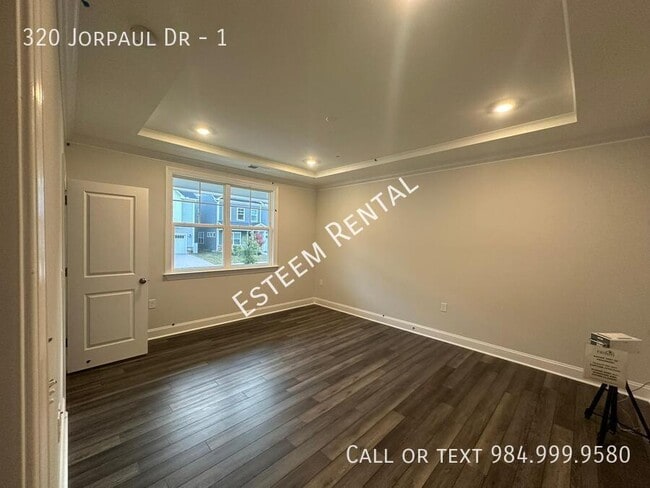 Foto del edificio - 320 Jorpaul Dr