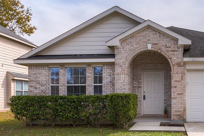 Building Photo - 14028 Buckskin Dr