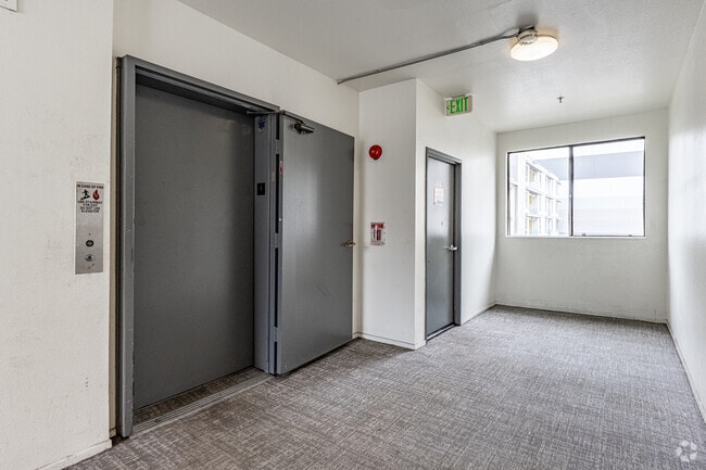 Elevator - Kenmore Towers