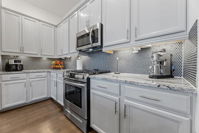 Foto del edificio - 10930 Brambling Wood Dr