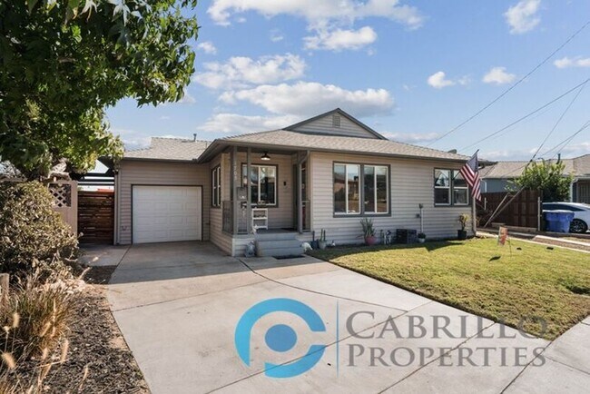 Foto del edificio - 1703 Midvale Dr
