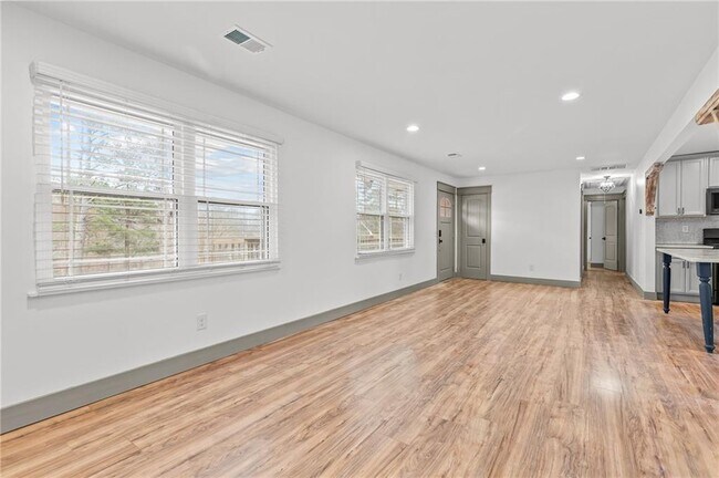 Foto del edificio - 4409 Doc Sams Rd