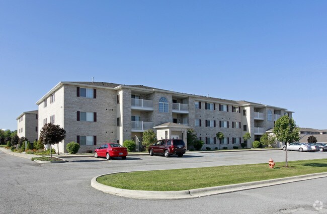Foto del edificio - Brookstone Condominiums