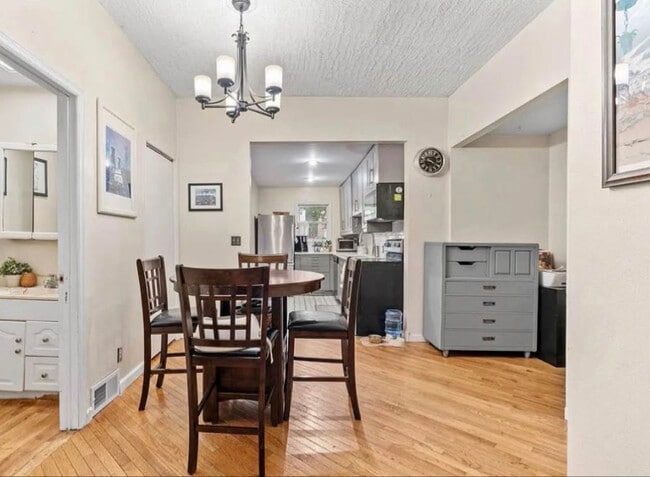 Foto del edificio - 3714 Stevens Ave