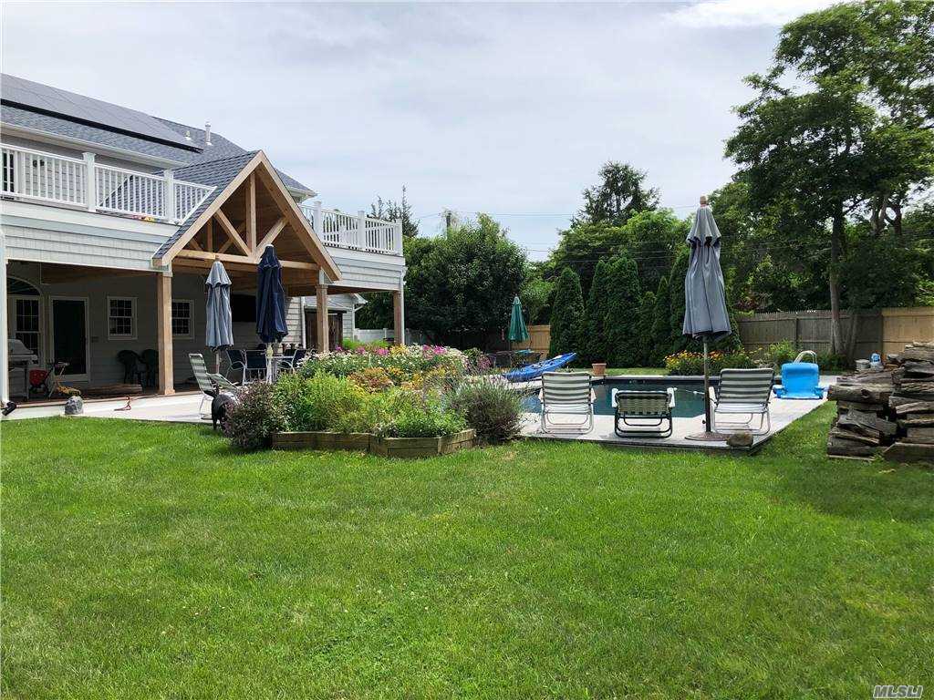 Foto del edificio - 19 Boathouse Rd