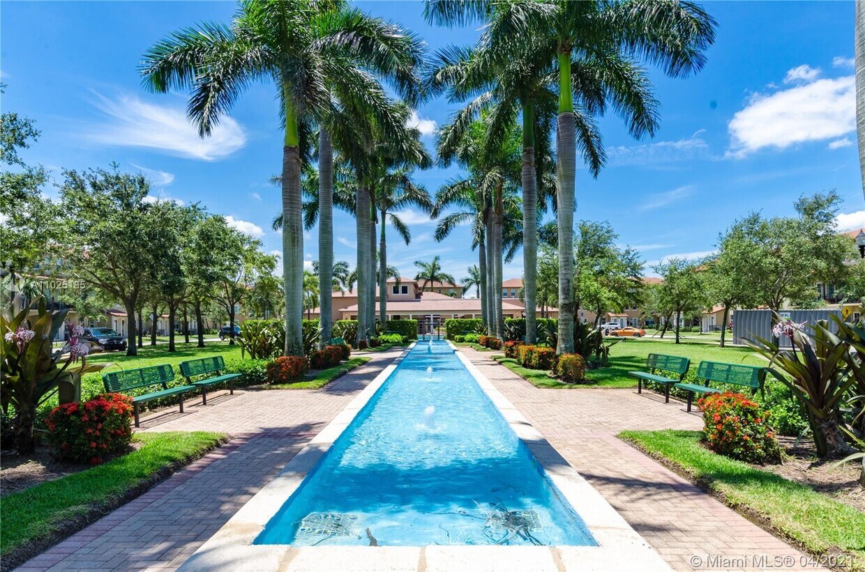 877 SW 146th Terrace, Pembroke Pines, FL 33027 Townhome Rentals in Pembroke Pines FL