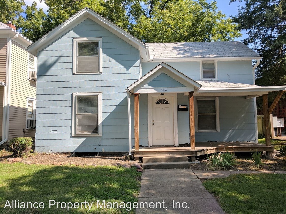 824 Fremont St, Manhattan, KS 66502 Apartment for Rent in Manhattan