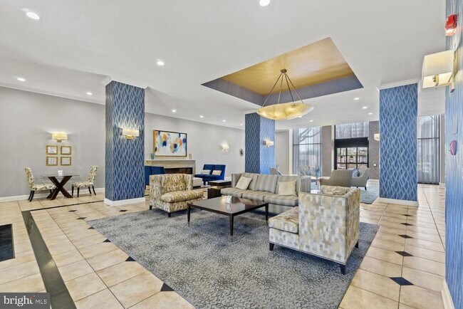 Building Photo - 5500 Holmes Run Pkwy