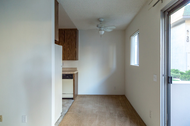 2 BD- Dining Area - 5720 Gaines St