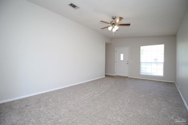 Foto del edificio - 509 Wood Crest Way