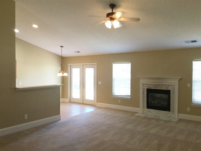 Foto del edificio - 4008 Edgeview Dr
