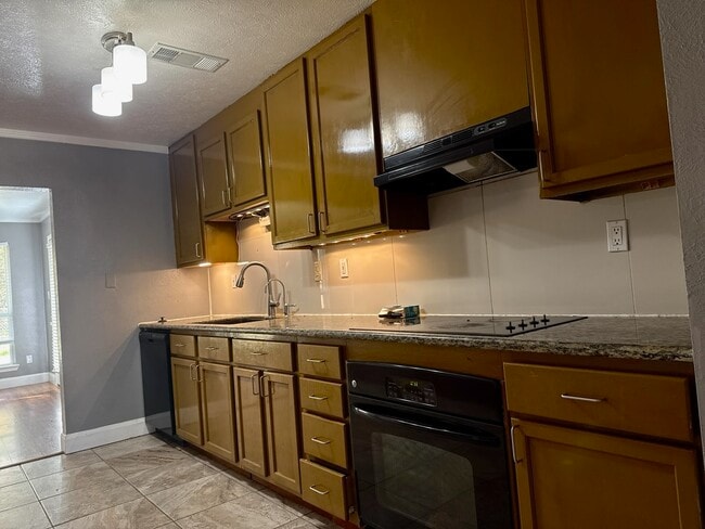 Building Photo - 22726 Melham Ln