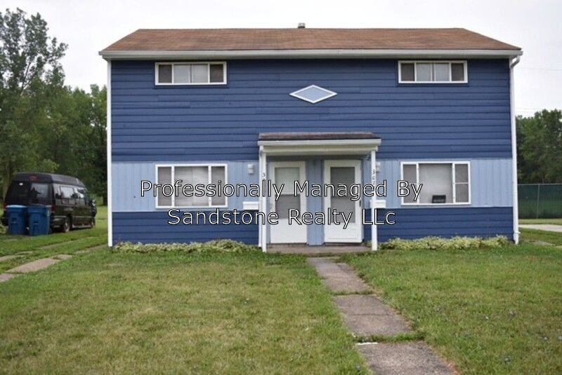 2 Bedroom Townhouse Townhome Rentals in Lorain OH