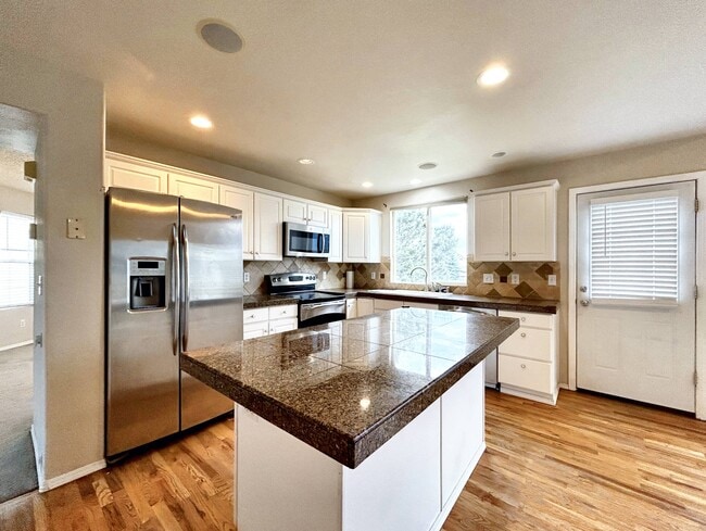 Foto del edificio - 236 Oxbow Dr