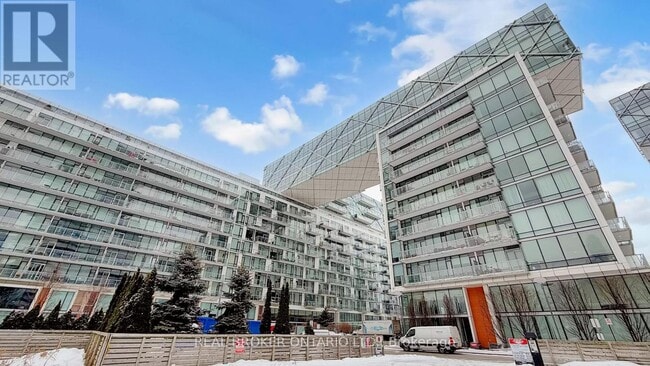 Building Photo - 39 Queens Quay E