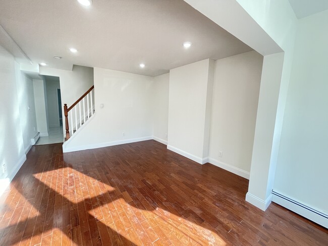Foto del edificio - 400 Forest St