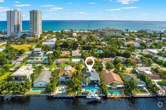 Building Photo - 301 S Riverside Dr