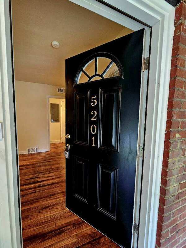 Foto del edificio - 5201 Wingfield St
