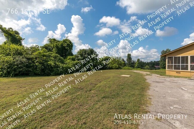 Foto del edificio - 766 1st St SE