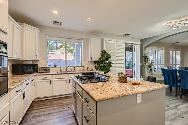 Foto del edificio - 11741 San Rosarita Ct