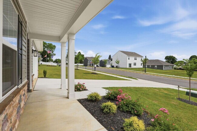 Foto del edificio - Welcome Home to This Beautiful 4-Bedroom Ranch-Style Gem