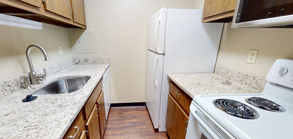 Grand Canyon Apartments