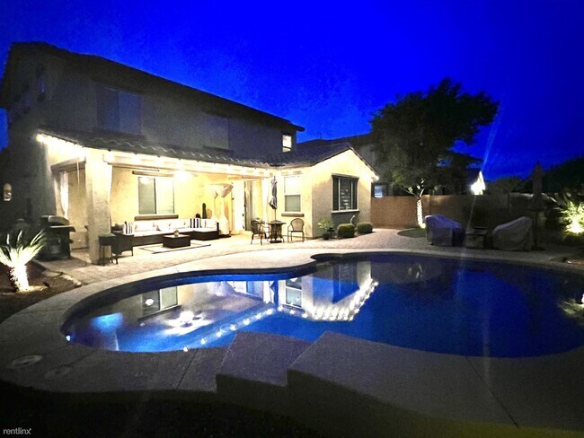Foto del edificio - 3 br, 2.5 bath House - 26829 North 99th Drive