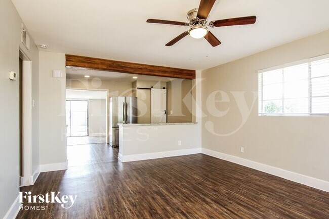 Foto del edificio - 2229 W Fairmount Ave
