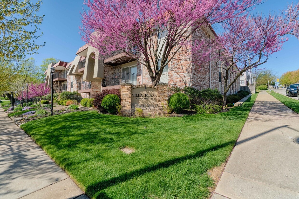 5004 Baltimore Ave, Kansas City, MO 64112 Condo for Rent in Kansas