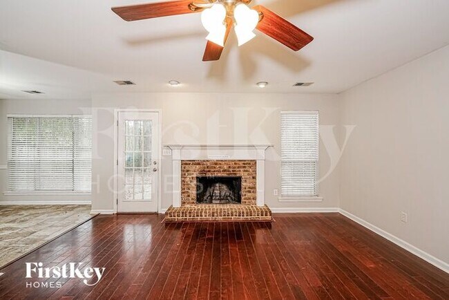 Foto del edificio - 501 Baronne St