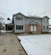 Building Photo - 643 E 50 S