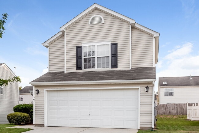 Building Photo - 1565 Kindred Cir NW