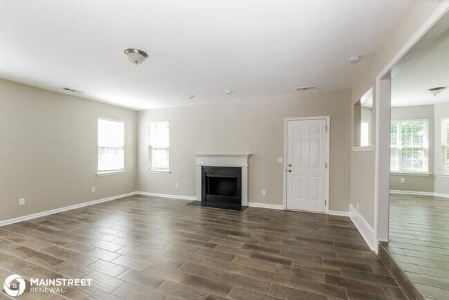 Foto del edificio - 3802 Pauline Ln, Charlotte, NC 28216