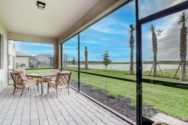 Foto del edificio - 18315 Ridgeline Dr