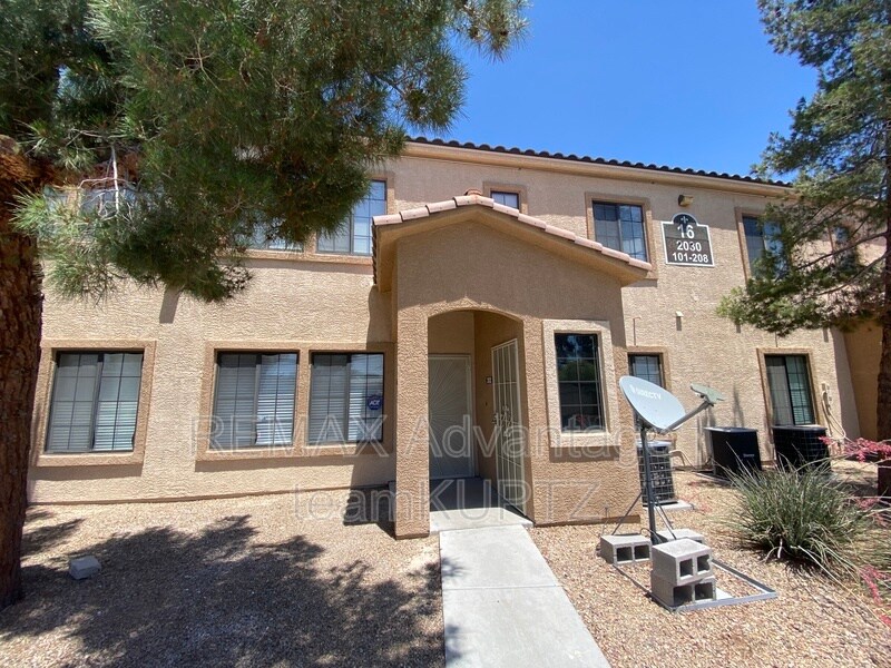 2030 Rancho Lake Dr Unit Bldg 16, Las Vegas, NV 89108 Condo for