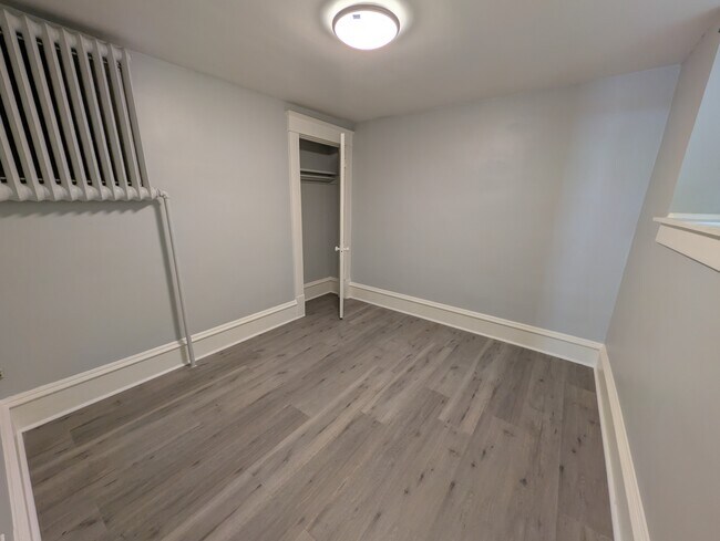 Dormitorio - 220 Lloyd St
