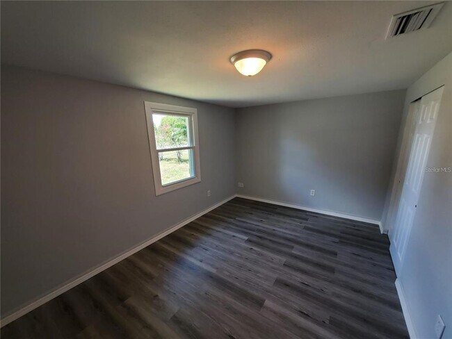 Foto del edificio - 2170 Sylvester Rd