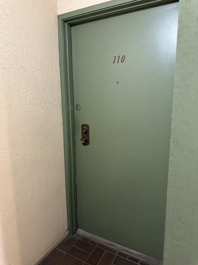 Foto del edificio - 409 Burchett St