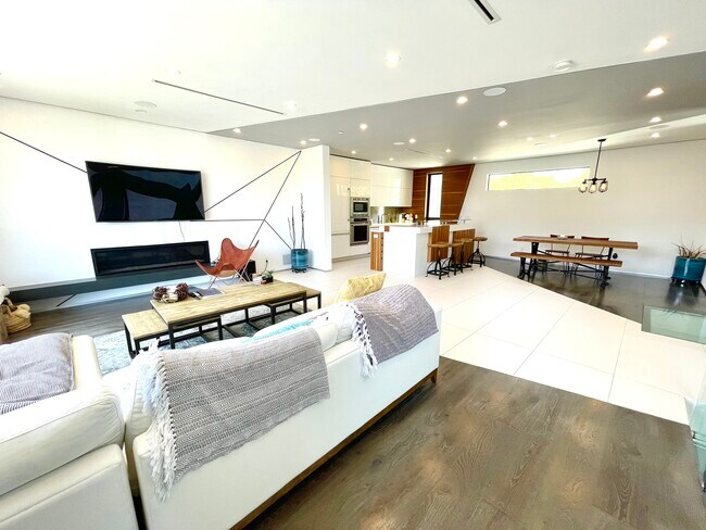 Foto del edificio - 639 Mildred Ave