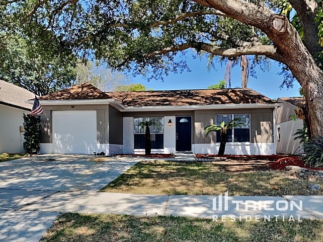 Building Photo - 320 Laxton Ln