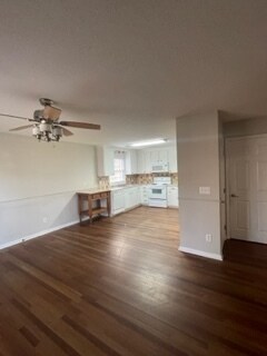 Primary Photo - 227 Pethel St