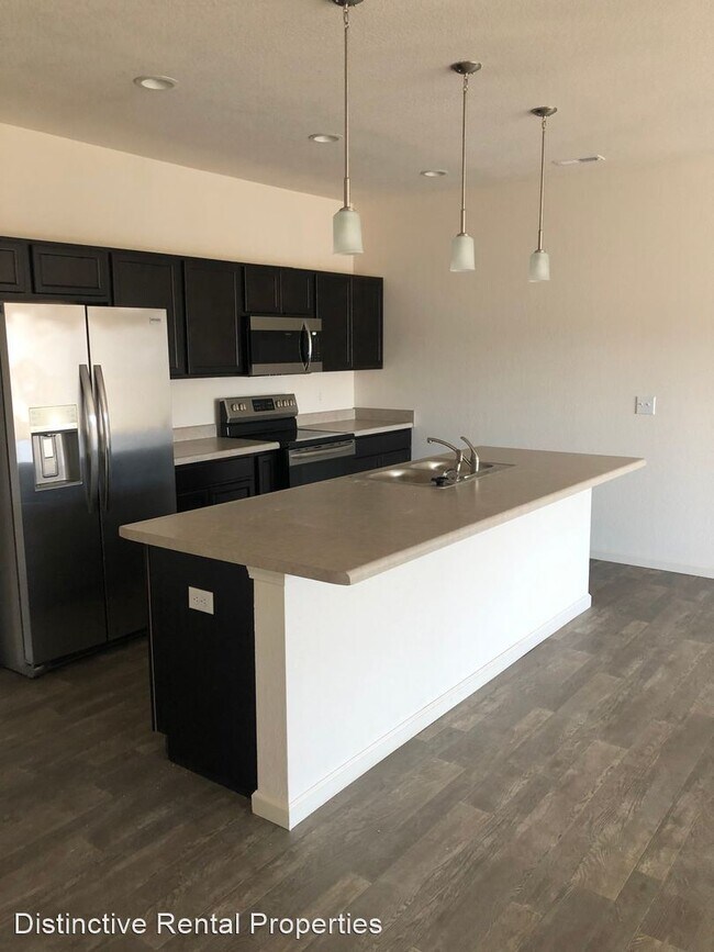 Foto del edificio - 3 br, 2 bath House - 4743 Dobson Dr