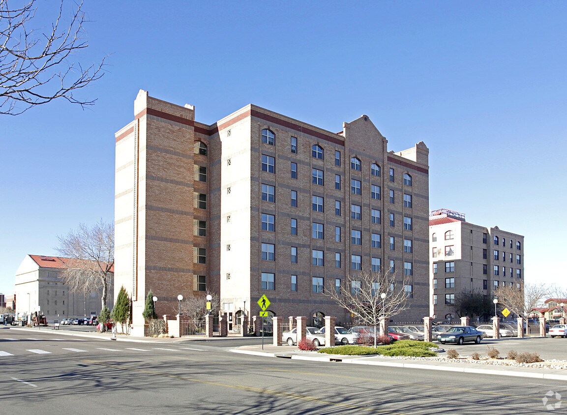 Foto del edificio - Richmond Senior Apartments