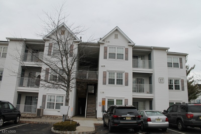 1714 Waterford Dr, Edison, NJ 08817 Condo for Rent in Edison, NJ